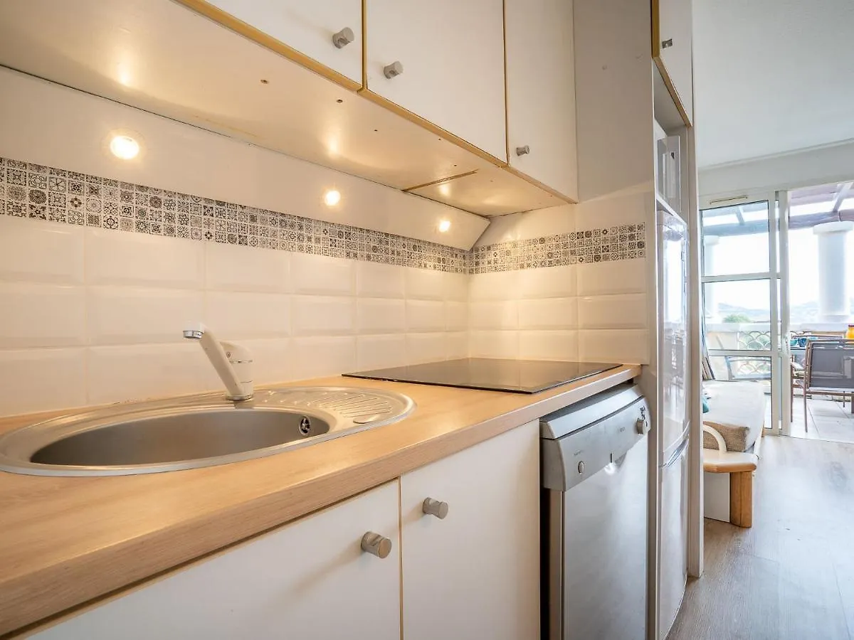 Apartment Village Cap Esterel - L'Esquinade-70 By Interhome Saint-Raphaël