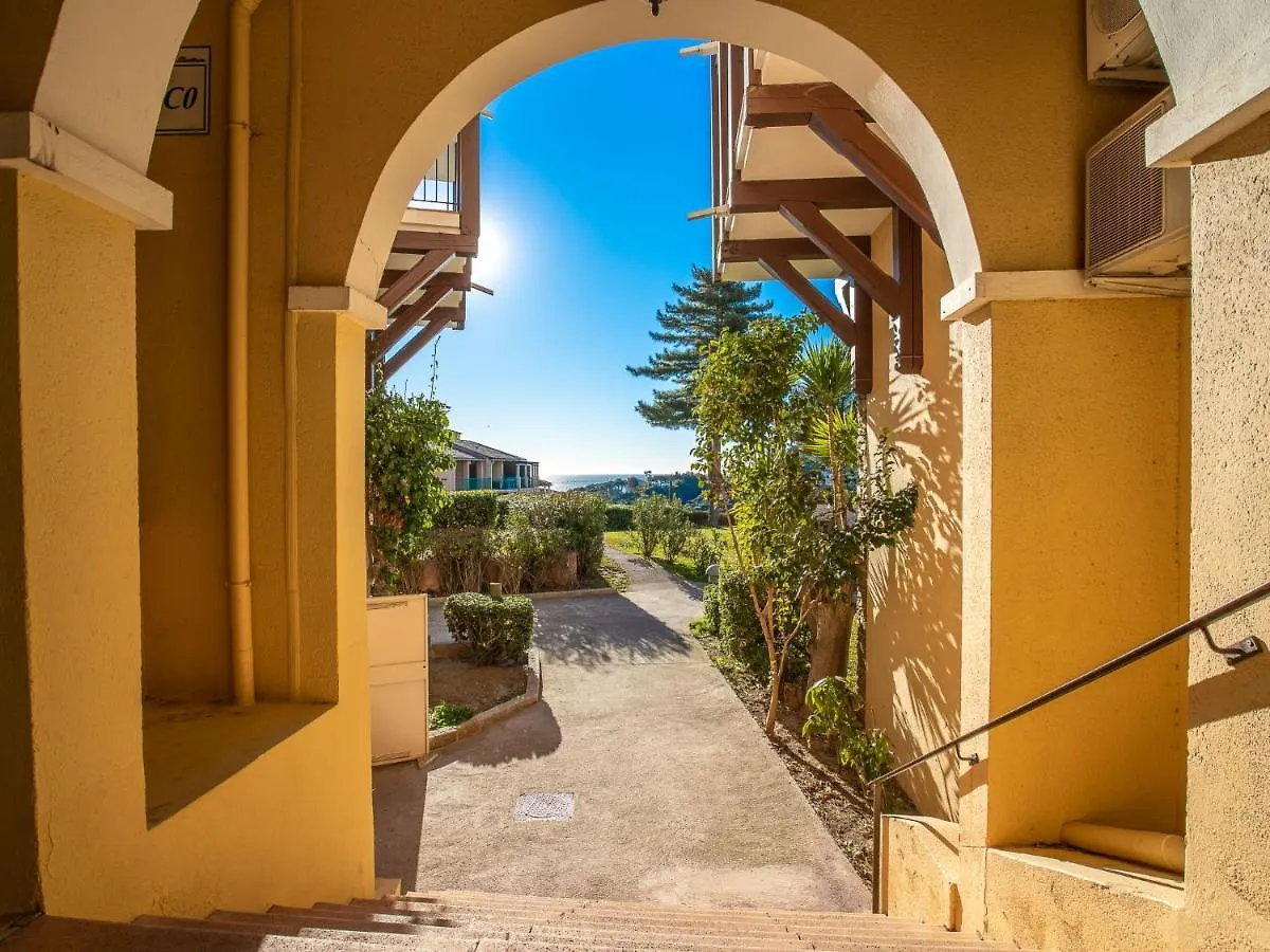 Apartment Village Cap Esterel - L'Esquinade-70 By Interhome Saint-Raphaël Francja