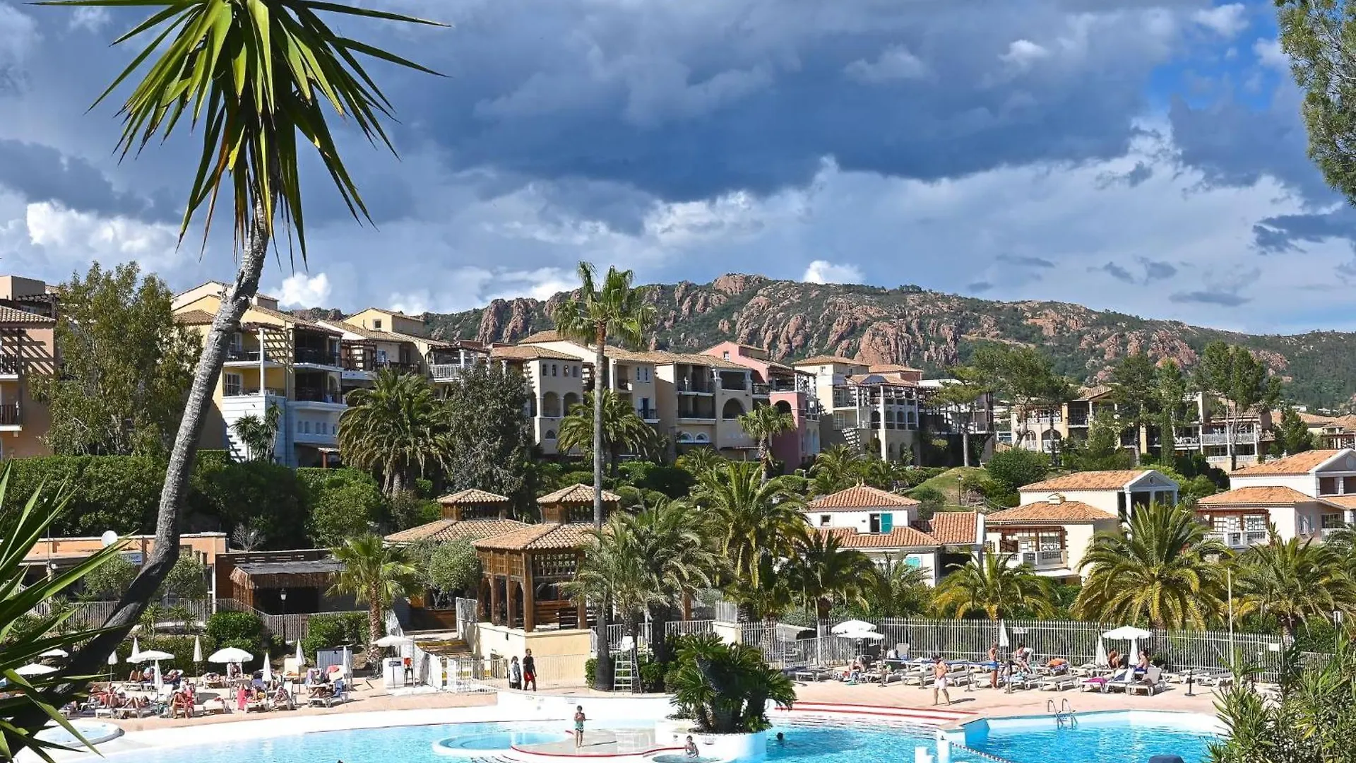 Apartment Village Cap Esterel - L'Esquinade-70 By Interhome Saint-Raphaël Francja