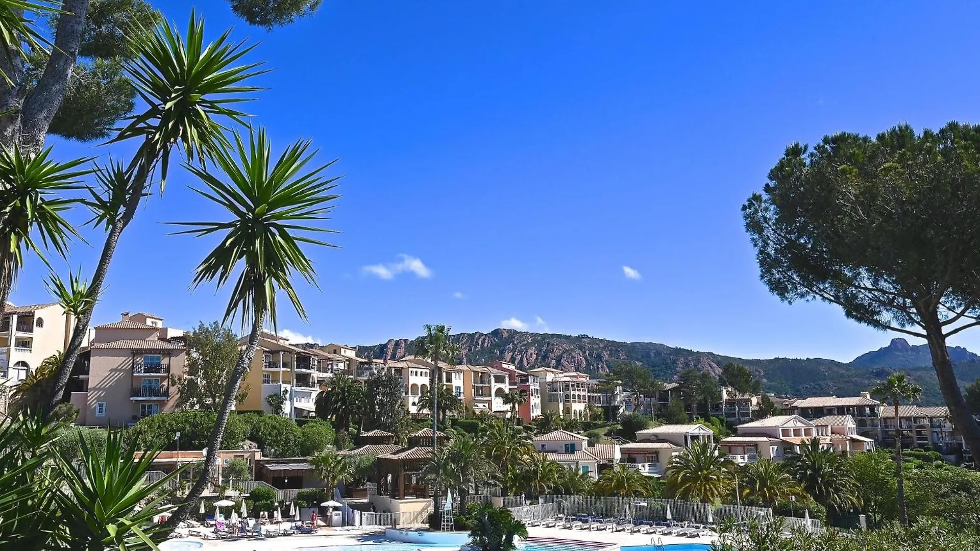 Apartment Village Cap Esterel - L'Esquinade-70 By Interhome Saint-Raphaël